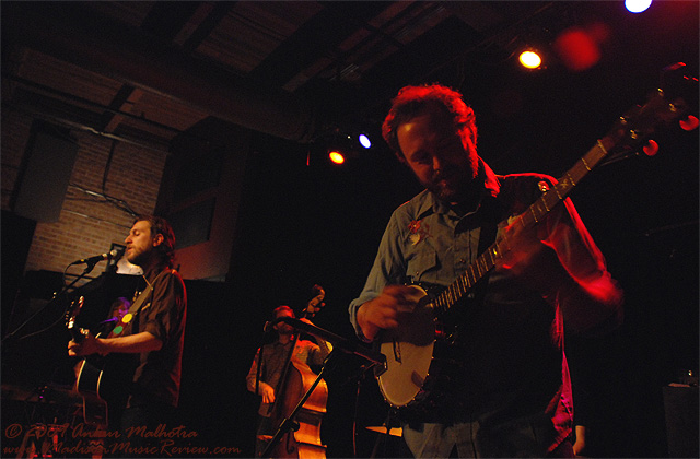 Great Lake Swimmers, live at High Noon Saloon - photo by Ankur Malhotra