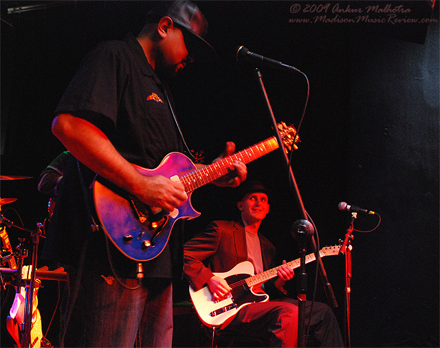 Wayne Baker Brooks, AJ Love at Frequency, Madison, April 7, 2009 - photo by Ankur Malhotra