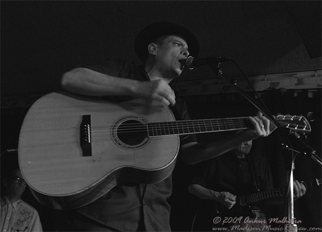 Wayne Hancock, Joel Paterson and band - photo by Ankur Malhotra