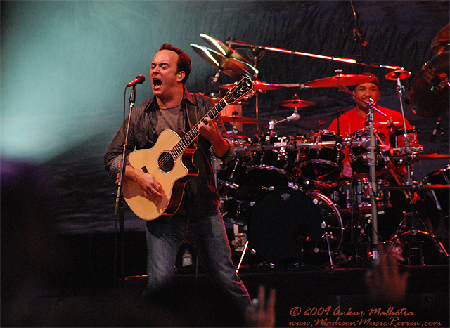 Dave Matthews Band, Live at 10,000 Lakes Festival 2009 - photo by Ankur Malhotra