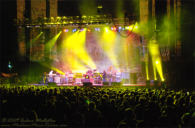 Widespread Panic @ 10,000 Lakes Festival, July 22, 2009 - photo by Ankur Malhotra