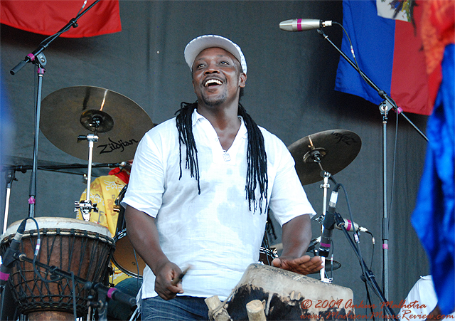 Boukman Eksperyans, Live at La Fete de Marquette 2009 in Madison, Wisconsin, July 10, 2009, Photos and review by Ankur Malhotra