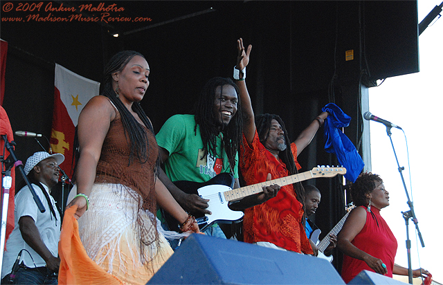 Boukman Eksperyans, Live at La Fete de Marquette 2009 in Madison, Wisconsin, July 10, 2009, Photos and review by Ankur Malhotra