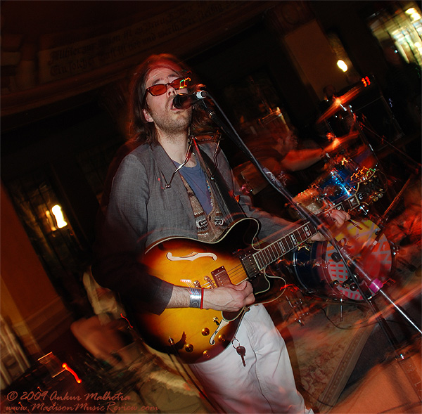 Elvis PErkins, live at the Union, Madison WI - photo by Ankur Malhotra