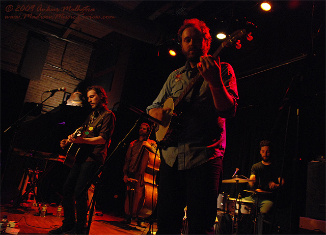 Great Lake Swimmers, live at High Noon Saloon - photo by Ankur Malhotra