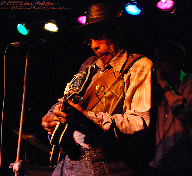 John Primer at The Frequency, May 12, 2009 - photo by Ankur Malhotra