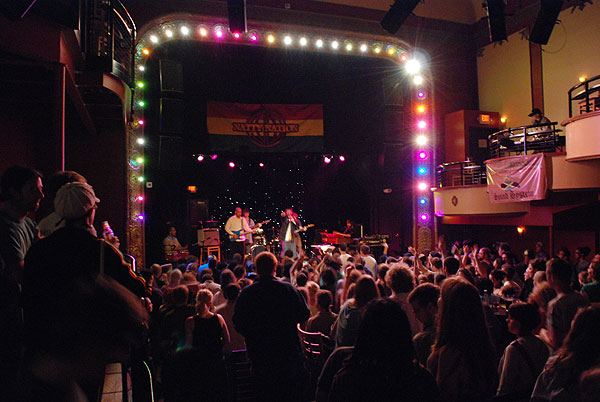 Natty Nation at The Majestic, Madison WI. www.madisonmusicreview.com