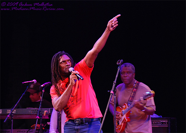 Sly and Robbie with Heavyweight Dub Champion, Live at The Barrymore in Madison, Wisconsin, June 10, 2009, Photos and review by Ankur Malhotra