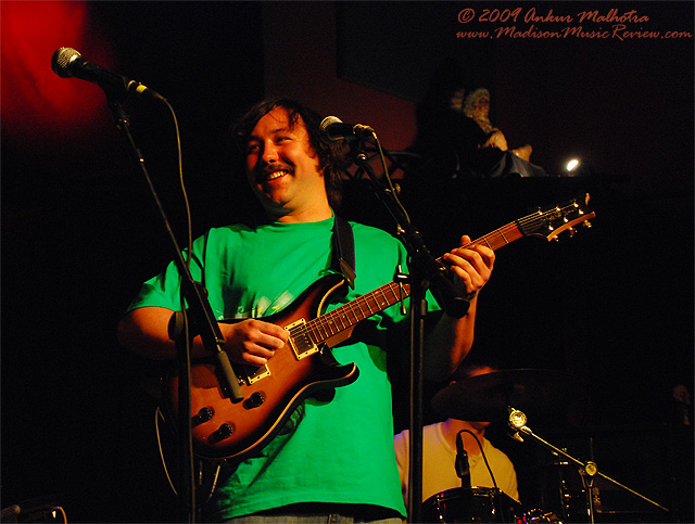 Steez, High Noon Saloon, April 15, 2009 - photo by Ankur Malhotra