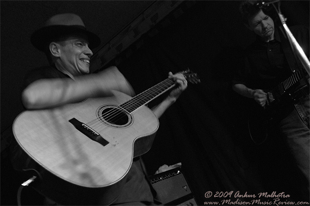 Wayne Hancock, Joel Paterson and band - photo by Ankur Malhotra